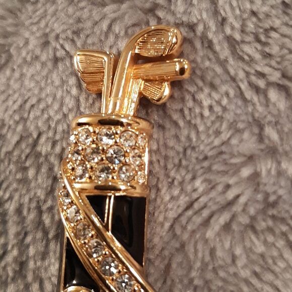 Swarovski Crystal Swan Black and Gold Golf Club Pin Brooch Lapel - Picture 3 of 9